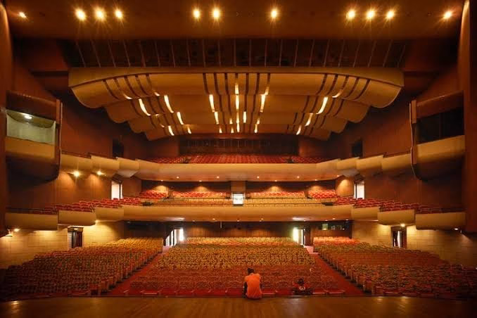 National Theatre renovation